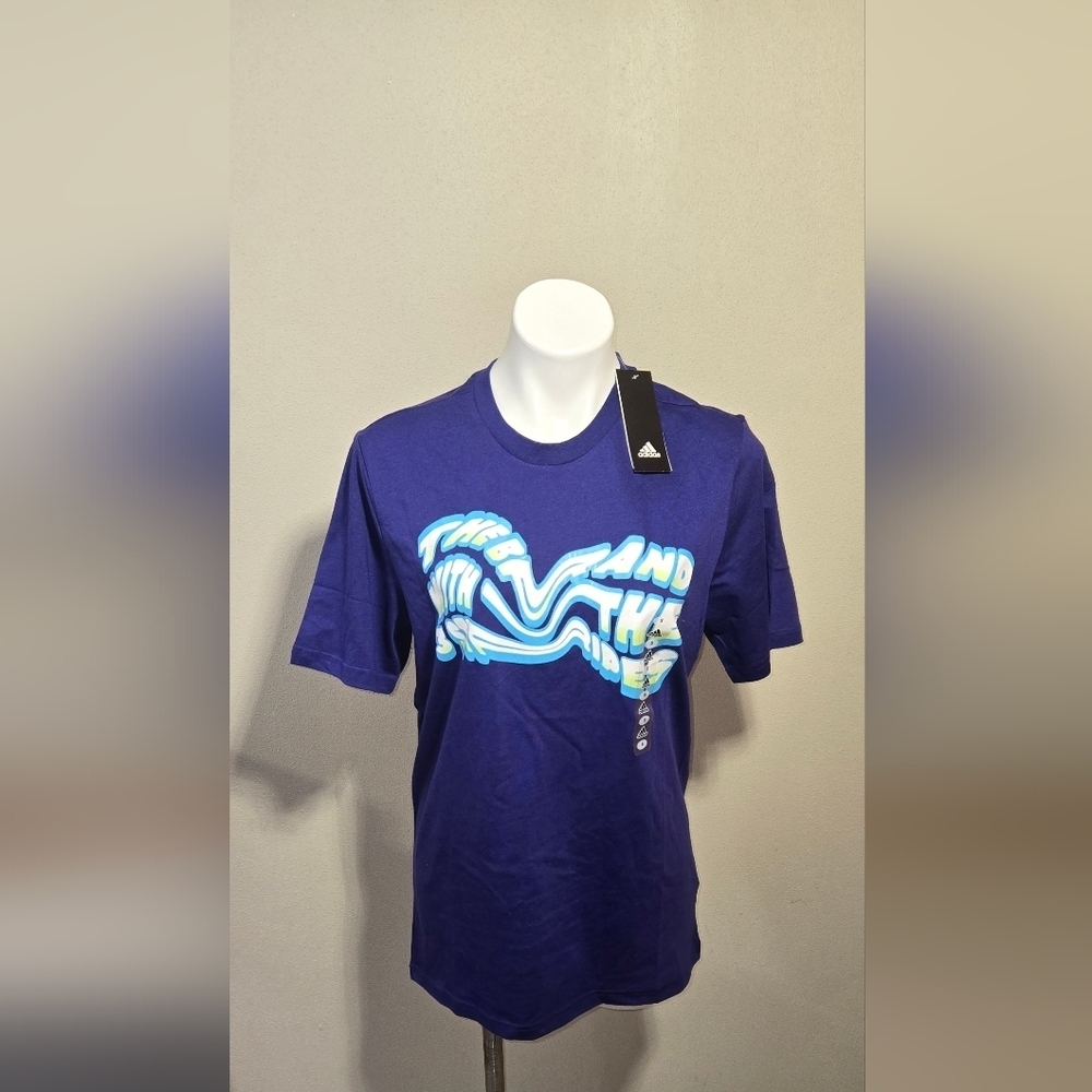 NWT Adidas Graphic Tee Women's Size Small